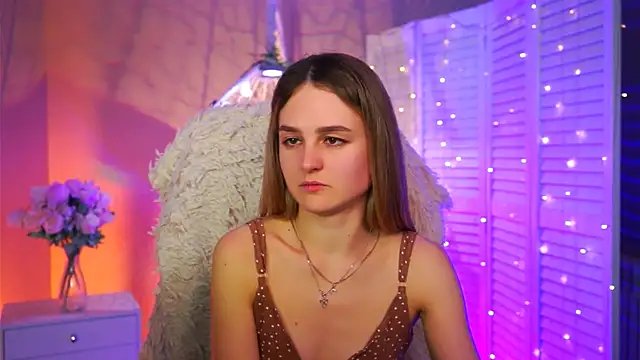 DeboraLarson online show from February 12, 8:31 am