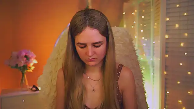 DeboraLarson online show from March 1, 3:30 am