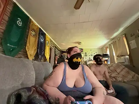 Raerae556 online show from June 30, 7:48 pm