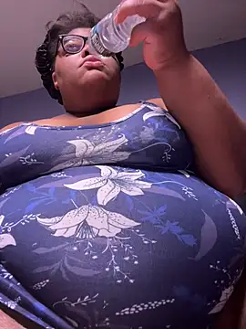 dondivax3 online show from August 4, 1:31 am