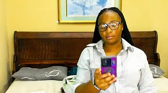 Snapshot of veronica1xxx chatting on February 20, 7:52 pm veronica1xxx online show from February 20, 7:52 pm