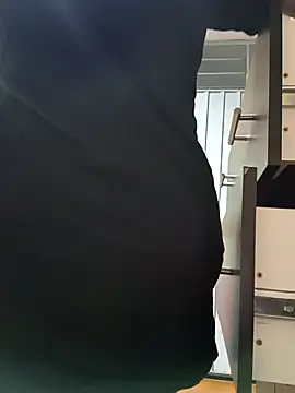 Kasandra02 online show from April 7, 4:35 am