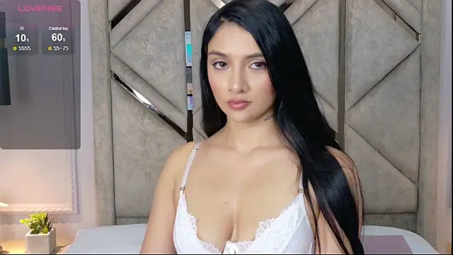 Harper-Avary online show from April 15, 6:37 pm