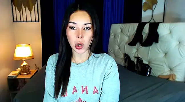 Snapshot of asian_ishnakhan chatting on March 18, 7:52 am asian ishnakhan online show from March 18, 7:52 am