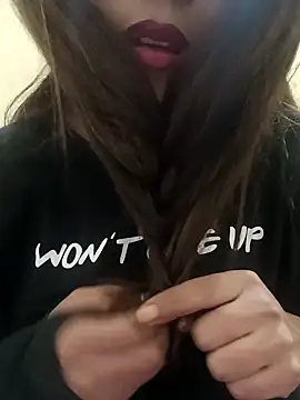 Snapshot of Sajel_000 chatting on December 28, 6:50 pm Sajel 000 online show from December 28, 6:50 pm