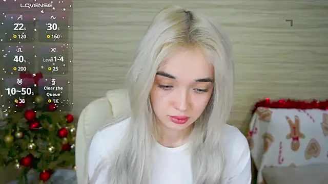 Snapshot of Ashley_S chatting on January 17, 2:08 am Ashley S online show from January 17, 2:08 am