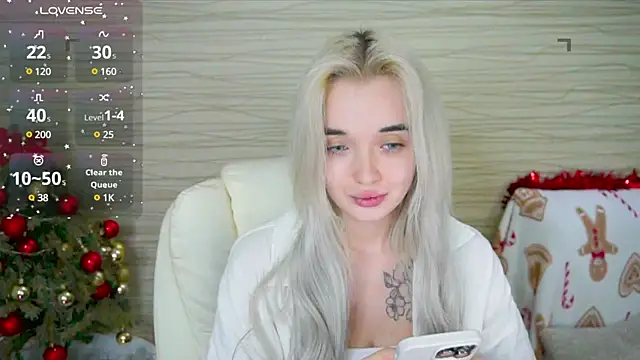 Snapshot of Ashley_S chatting on January 26, 2:24 am Ashley S online show from January 26, 2:24 am