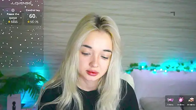 Snapshot of Ashley_S chatting on September 18, 10:12 pm Ashley S online show from September 18, 10:12 pm