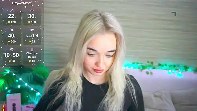 Snapshot of Ashley_S chatting on September 27, 10:04 pm Ashley S online show from September 27, 10:04 pm