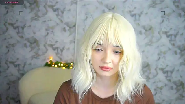 Ashley S online show from May 28, 10:18 pm