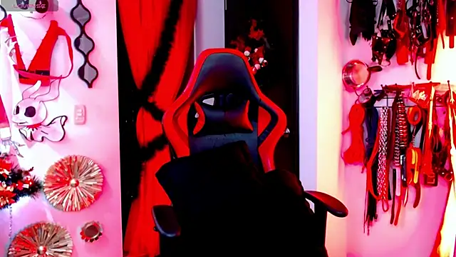 freyja diamond online show from December 12, 4:37 am