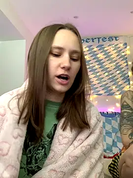 HotCaramellsTV online show from September 23, 9:01 am