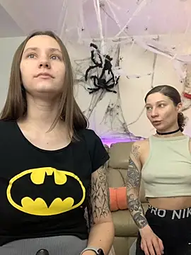 HotCaramellsTV online show from October 30, 7:32 am