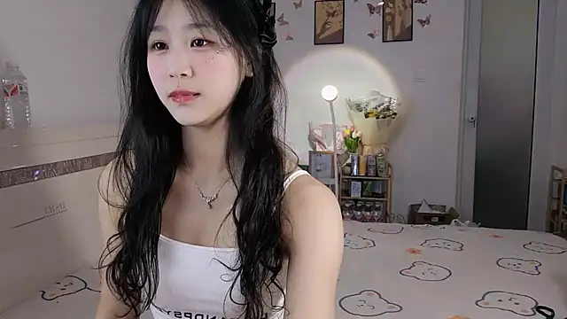 Luminous163 online show from March 22, 6:00 am