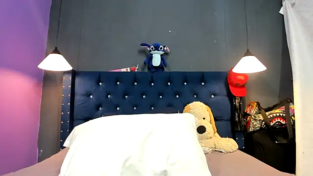 Salomon koude online show from March 9, 9:08 pm