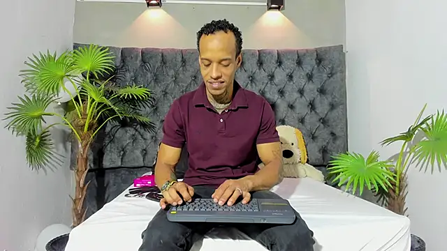 Salomon koude online show from June 1, 1:13 pm