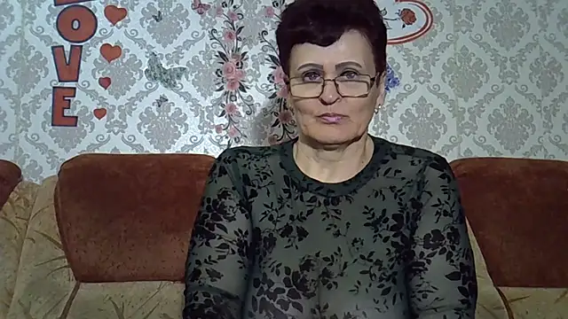 PaulaGolden online show from March 11, 5:19 pm