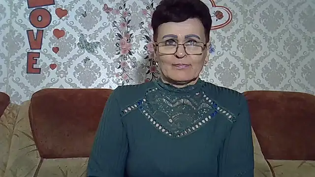 PaulaGolden online show from May 30, 12:57 pm