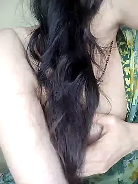 Snapshot of Fair-magic-woman chatting on February 1, 9:19 pm Fair-magic-woman online show from February 1, 9:19 pm