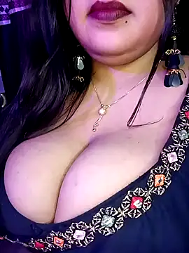 Snapshot of Suhanakhan00 chatting on February 9, 5:54 pm Suhanakhan00 online show from February 9, 5:54 pm