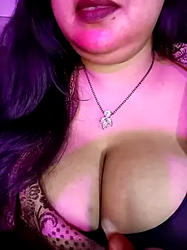 Snapshot of Suhanakhan00 chatting on November 21, 6:17 pm Suhanakhan00 online show from November 21, 6:17 pm