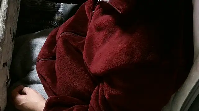 cinnabar red online show from April 16, 1:45 pm