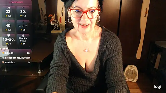 Snapshot of exymilf_ chatting on February 26, 12:03 pm exymilf online show from February 26, 12:03 pm