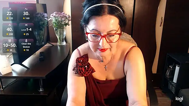 Snapshot of exymilf_ chatting on September 21, 10:17 am exymilf online show from September 21, 10:17 am