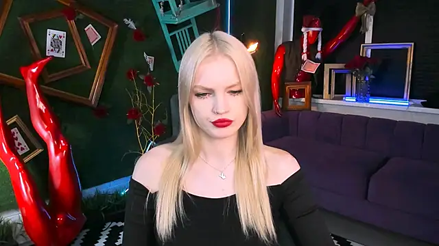 GraceGlamour online show from December 2, 1:05 pm