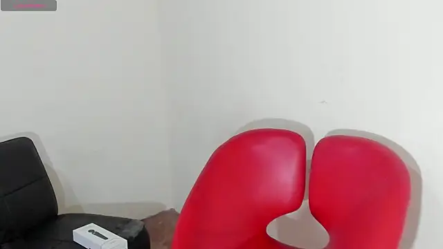 sharoncute1 online show from April 17, 3:04 pm