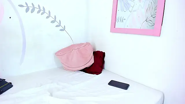 Snapshot of EVAN_XOX chatting on December 25, 12:27 am EVAN XOX online show from December 25, 12:27 am