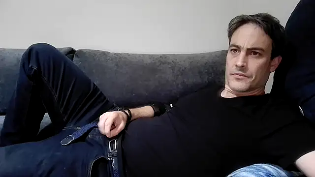 basquehotboy online show from December 8, 11:29 pm