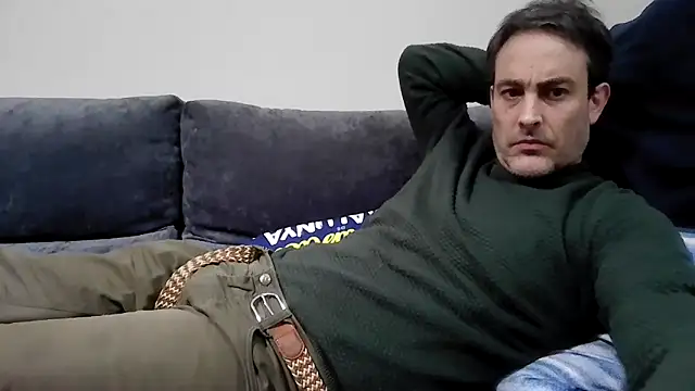 basquehotboy online show from December 10, 10:47 pm