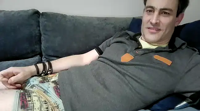 basquehotboy online show from December 30, 5:02 pm