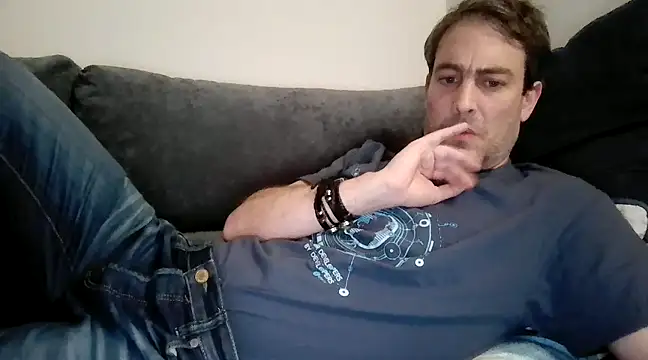 basquehotboy online show from January 3, 10:29 pm