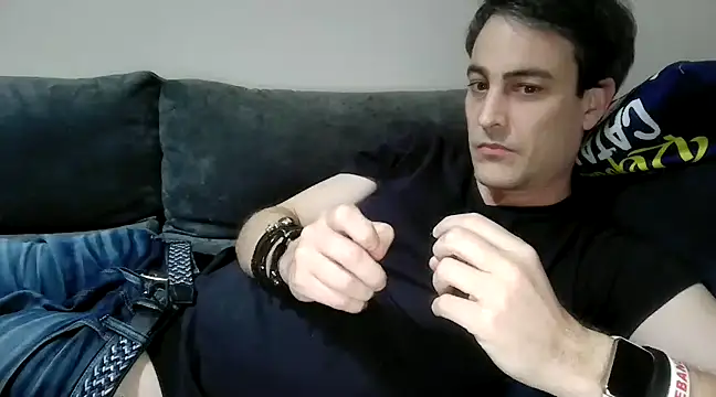 basquehotboy online show from January 14, 11:27 pm