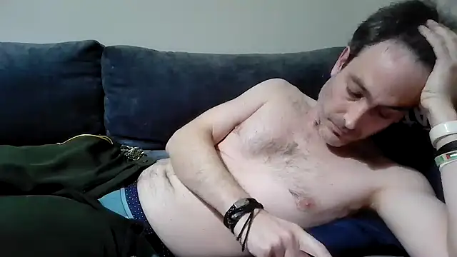 basquehotboy online show from January 19, 11:00 pm