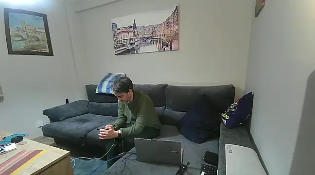 basquehotboy online show from January 22, 9:10 pm