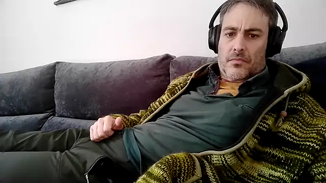 basquehotboy online show from January 31, 2:49 pm