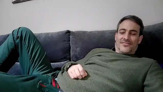 basquehotboy online show from February 13, 9:49 pm