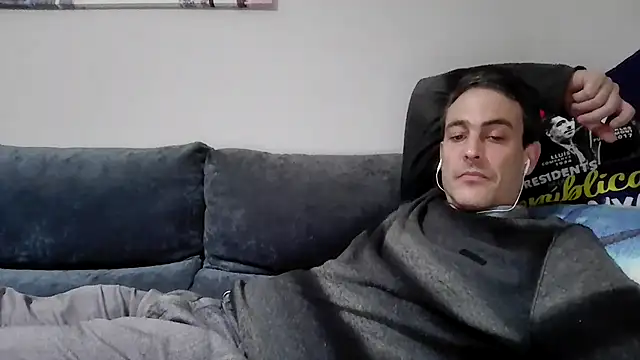 basquehotboy online show from February 27, 10:31 pm