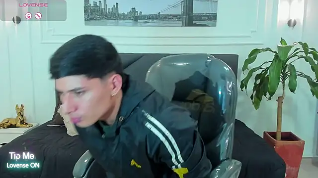 Damian23   online show from November 10, 12:37 pm