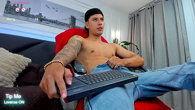 Damian23   online show from December 5, 10:24 am