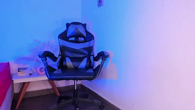 Alexx tc online show from November 2, 9:44 am