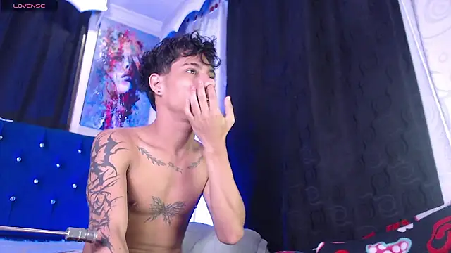 Sexys Boys Hot1 online show from January 14, 1:22 am