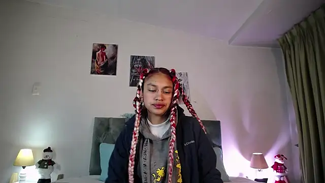 Kat cute  online show from December 20, 8:06 am