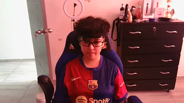 thomascooper7 online show from January 29, 2:53 pm