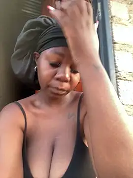 DarkGorgeous online show from April 6, 3:46 pm