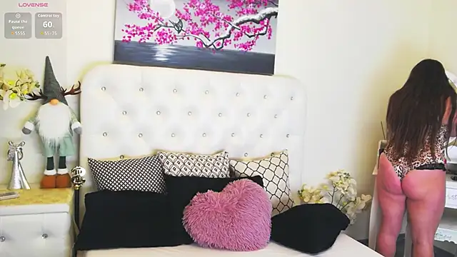 Ysabell01 online show from February 11, 5:23 am