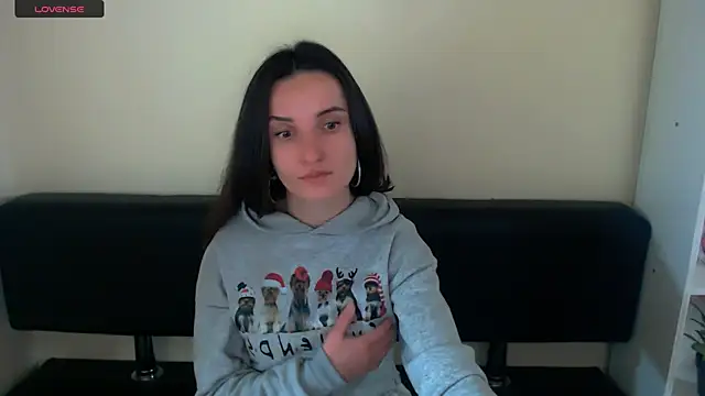 Snapshot of LaimaV_ chatting on December 20, 3:00 pm LaimaV online show from December 20, 3:00 pm